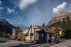 Friends of Yoho Gift Shop