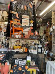 Nicole's Warehouse Antiques And Collectibles
