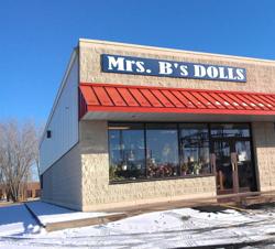 Mrs B's Dolls Plus