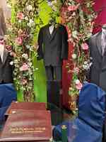 Corvallis Tuxedo Rental - Expressions in Bloom