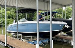 Rinker's Boat World at Lakeshore