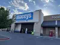 Macey's