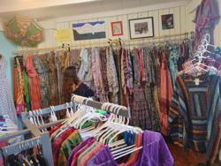 Mo's Eclectic Gifts and Apparel