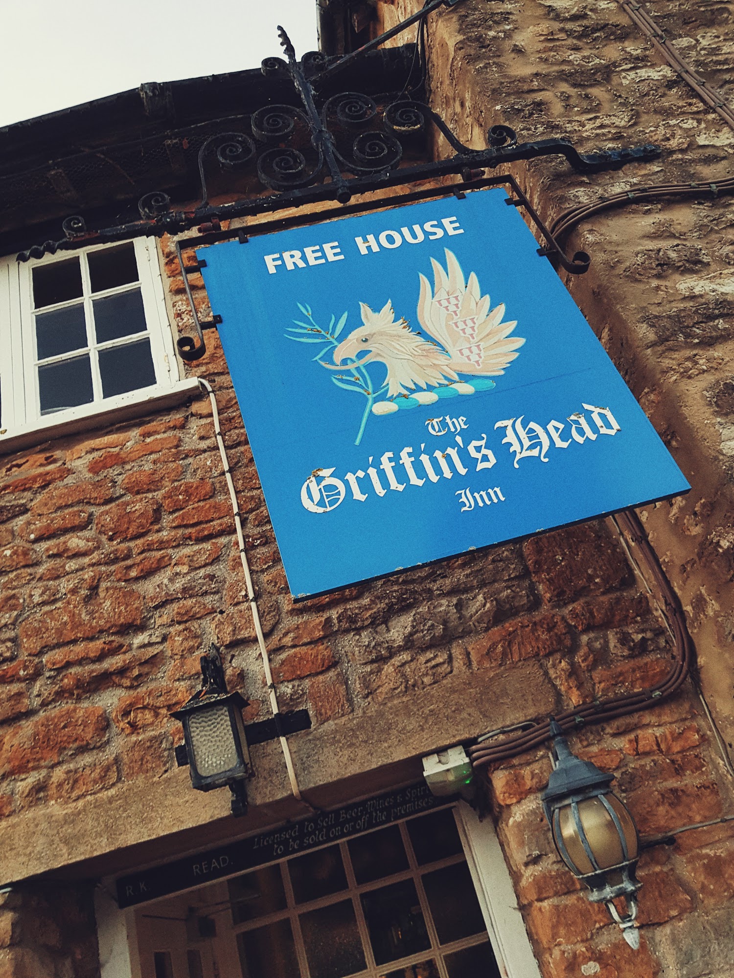 Griffins Head Inn