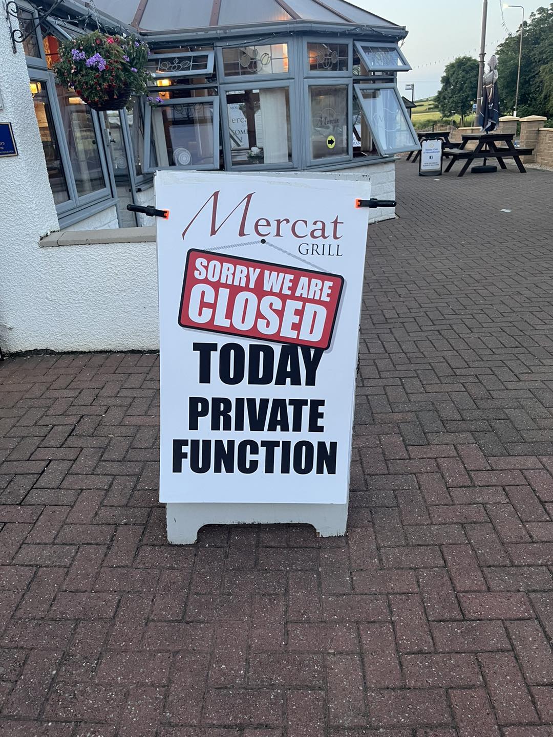 The Mercat Bar & Grill