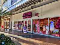 Rolling Rack Boutique-Tempe Marketplace