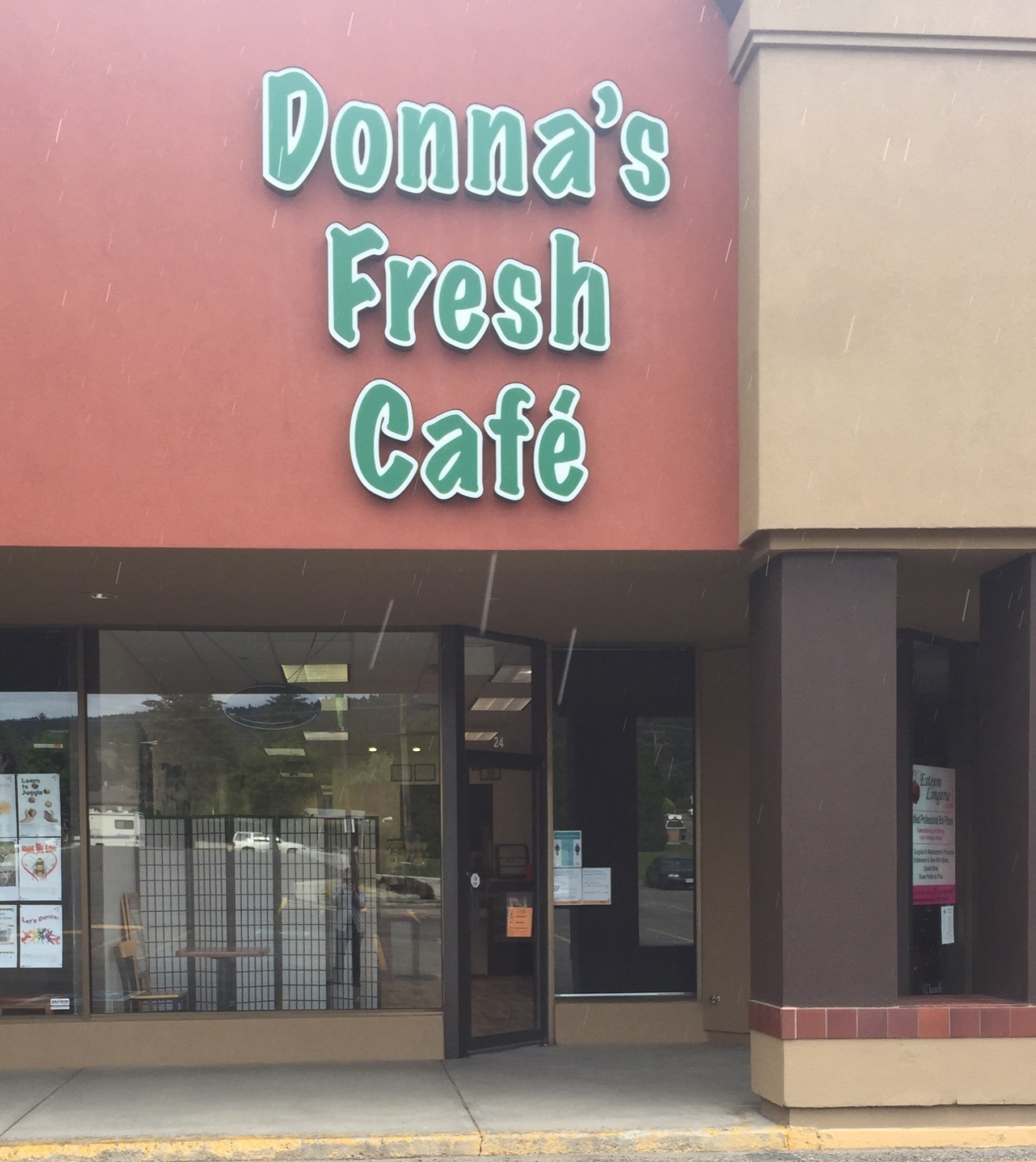 Donna’s Fresh Cafe