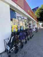 Santa Monica Discount Store