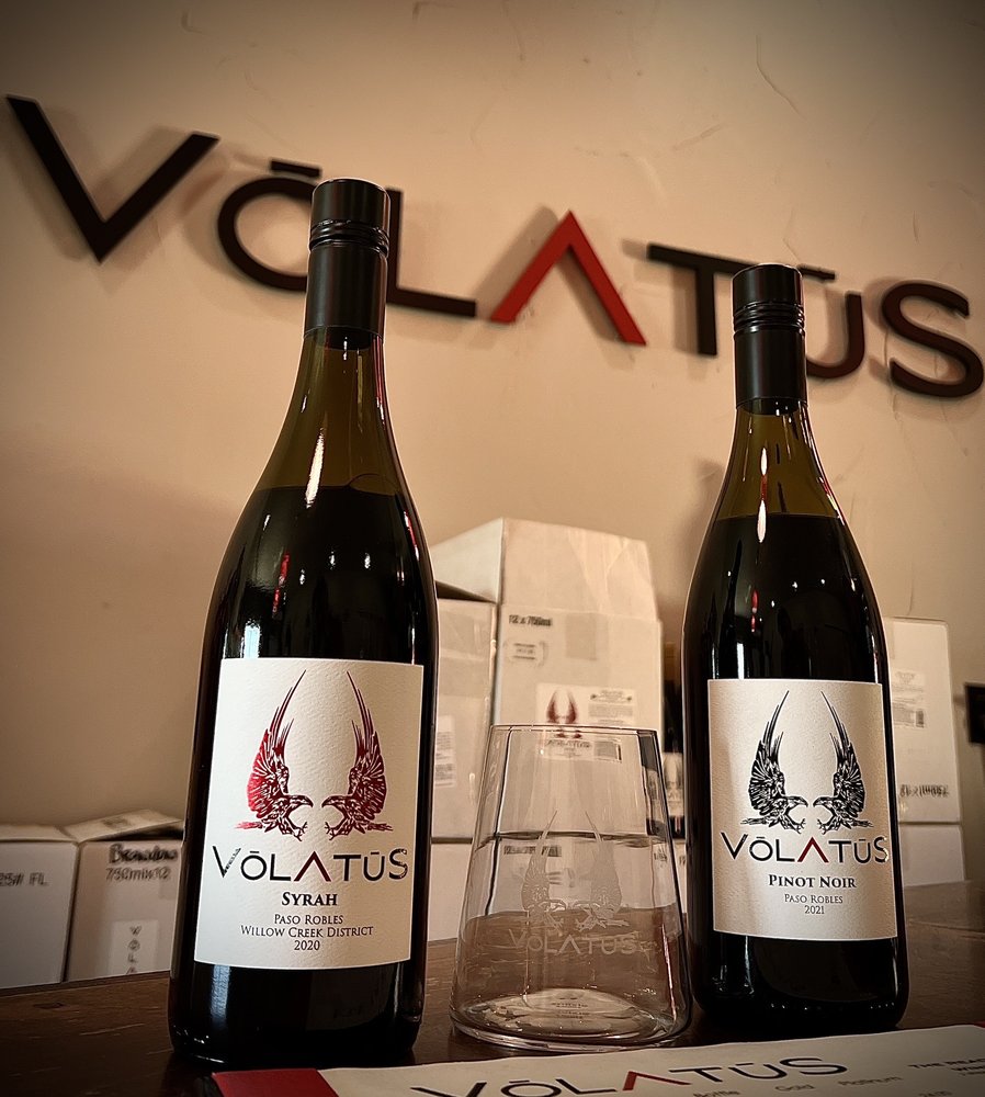 Volatus Wine