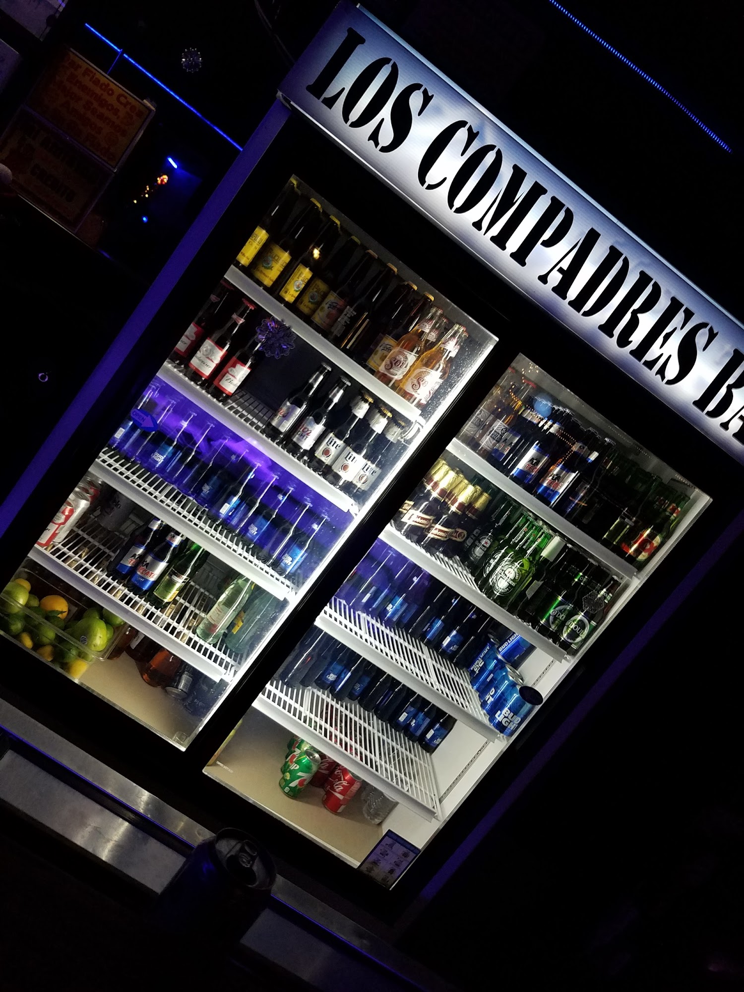 Los Compadres Bar