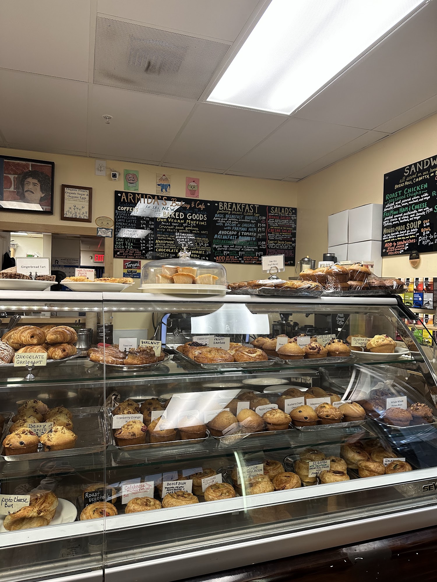 Armida's Bakery and Cafe (Formerly Muffin Mania)