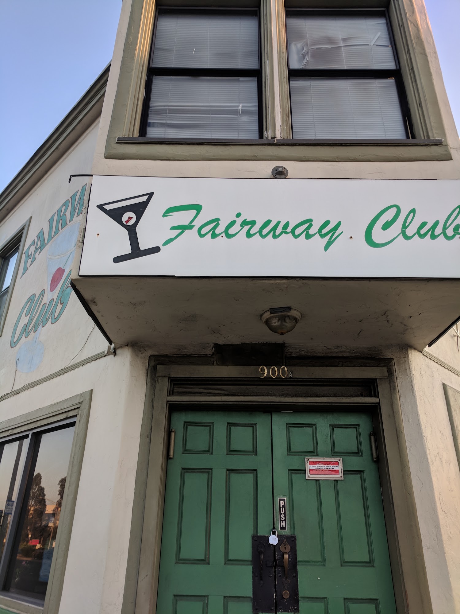 Fairway Cocktail Lounge