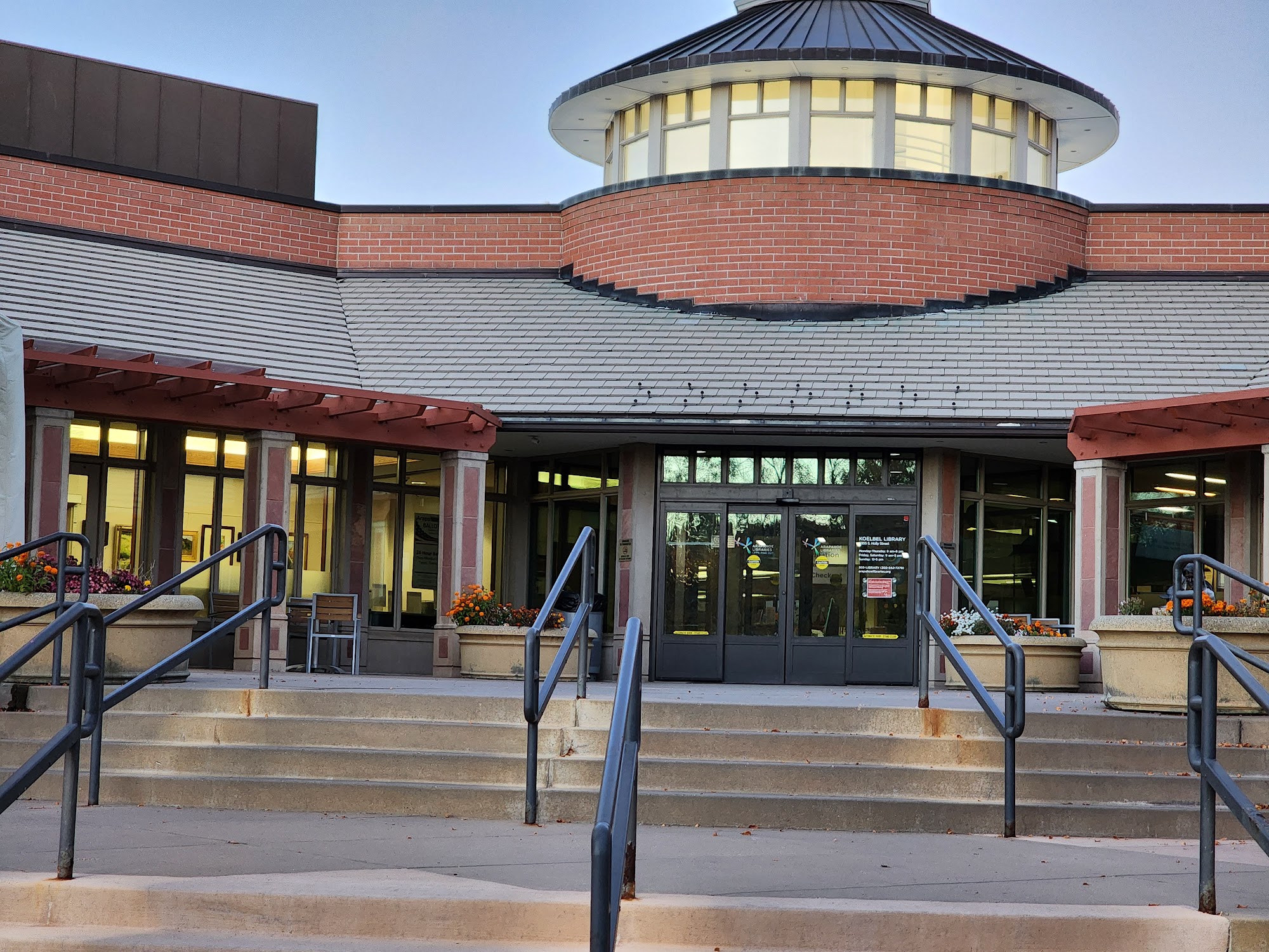 Koelbel Library (Arapahoe Libraries) 5955 S Holly St, Centennial