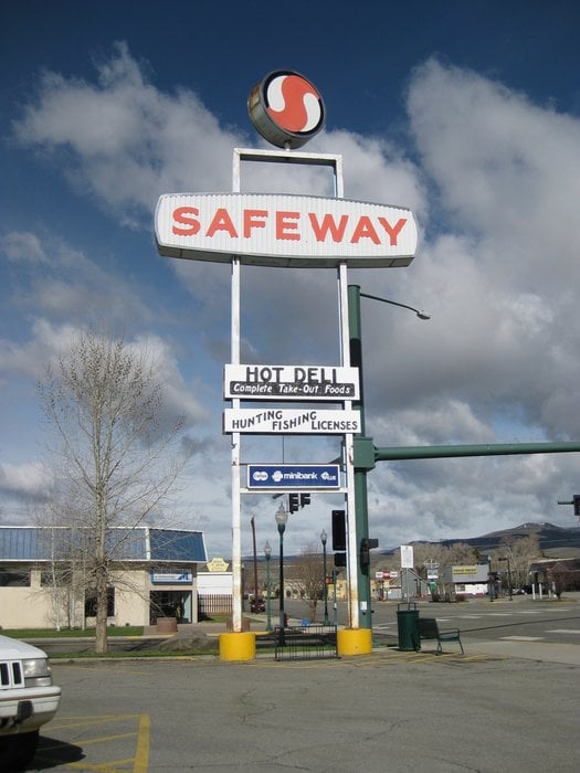 Safeway Bakery