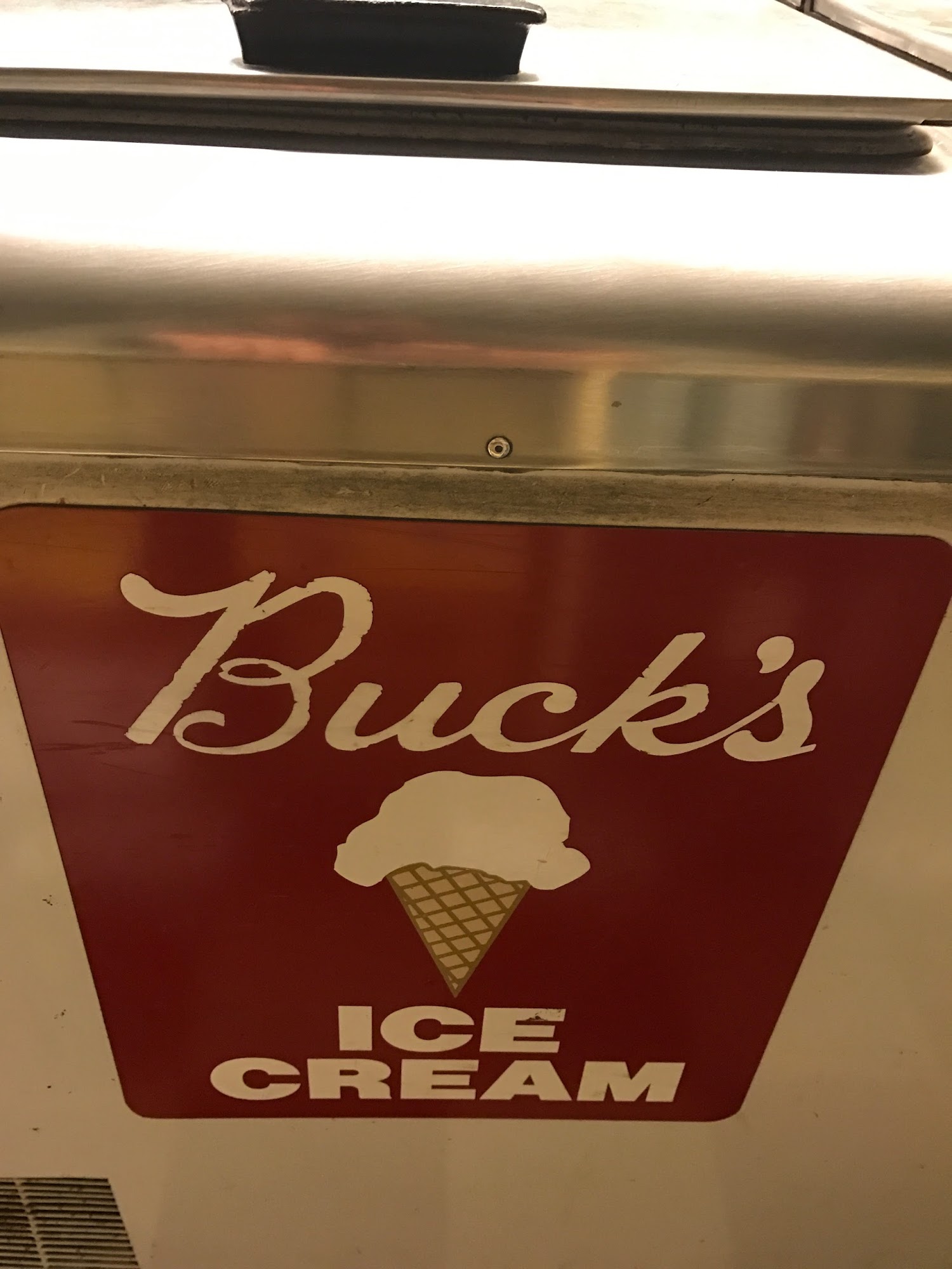 Buck's Ice Cream