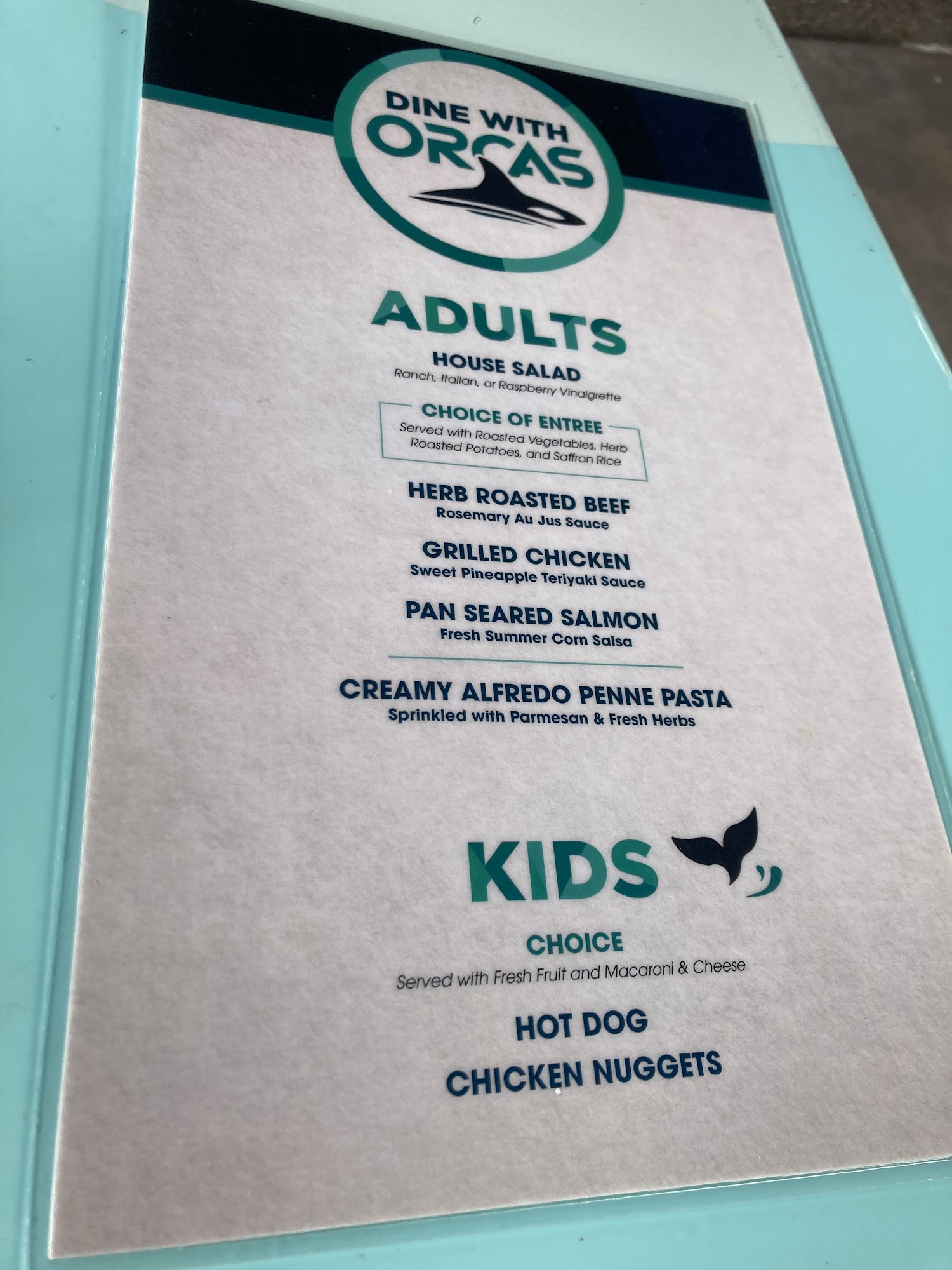 Up-Close Dining At Shamu Menu