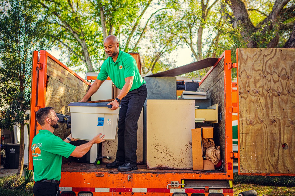 College Hunks Hauling Junk and Moving Griffin 514 Speedway Blvd, Hampton Georgia 30228