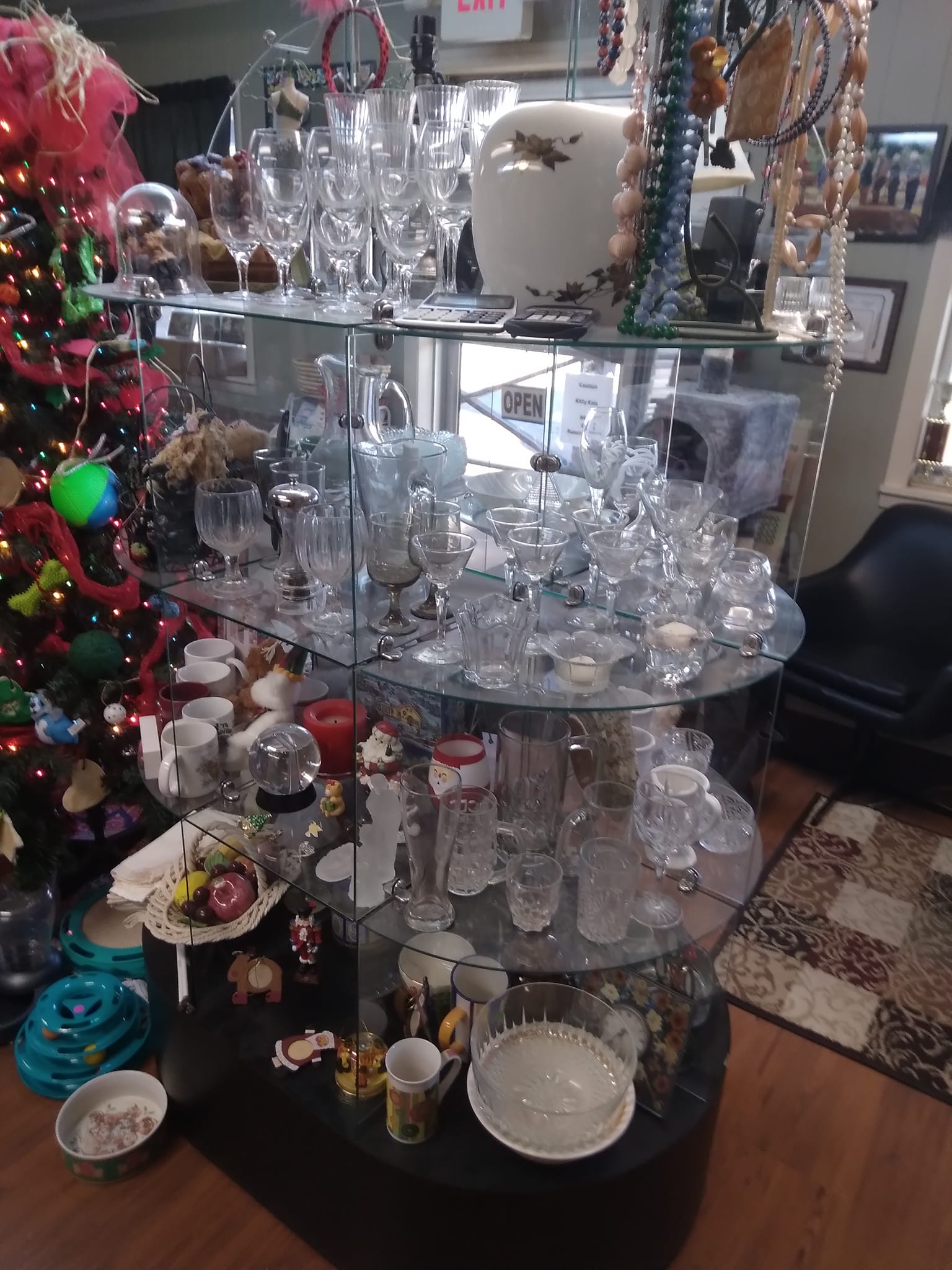 Bark Avenue Grooming Perry