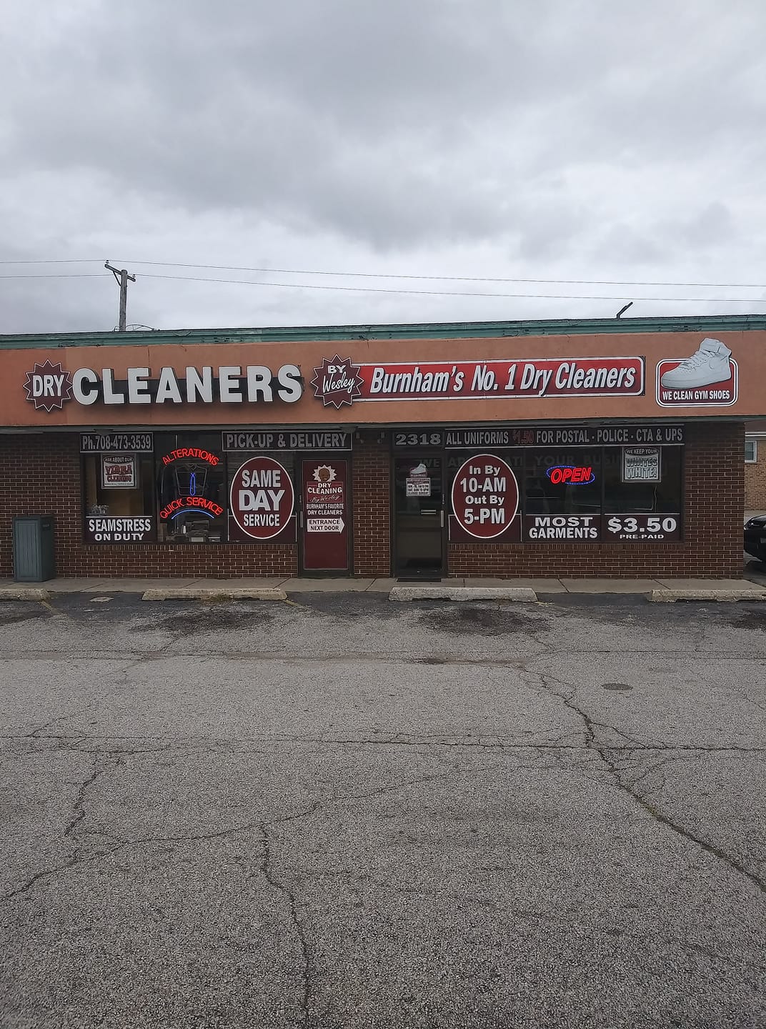 Dry-cleaning by Wesley 2318 State St, Burnham Illinois 60633