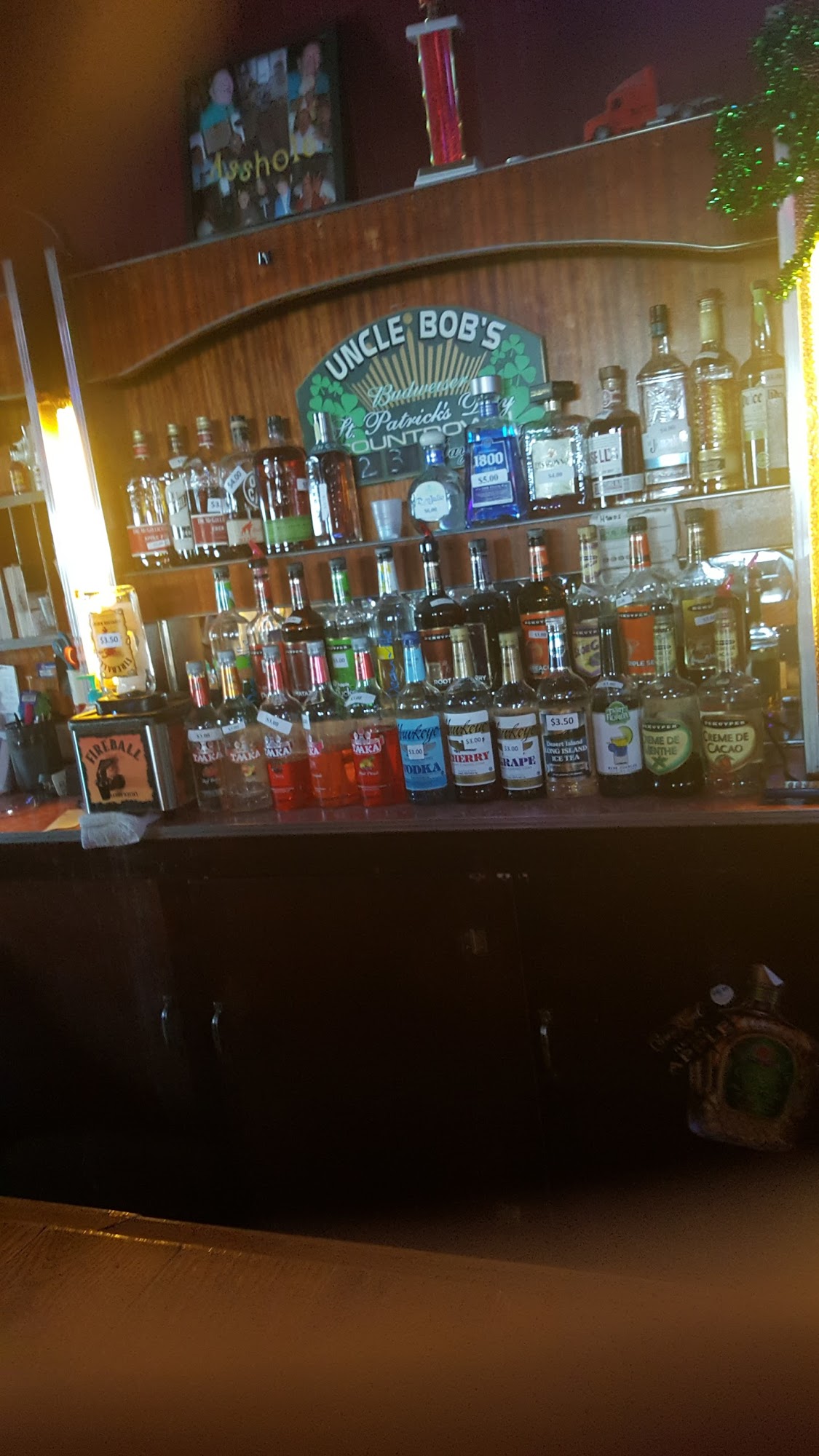 Uncle Bob's Bar