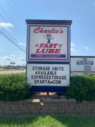 Charlie's Fast Lube - Sparta