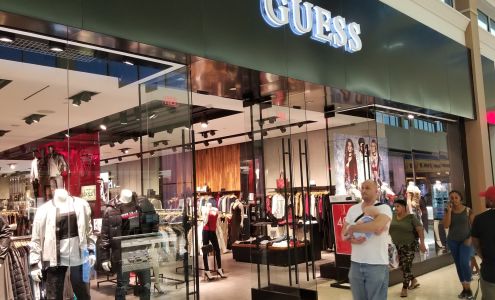 GUESS Pembroke Pines