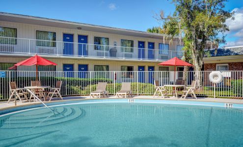 Motel 6 Tallahassee, FL - Downtown