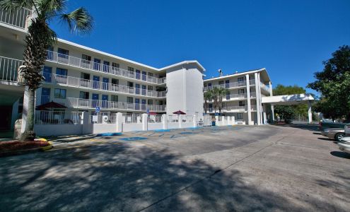 Motel 6 Tallahassee, FL