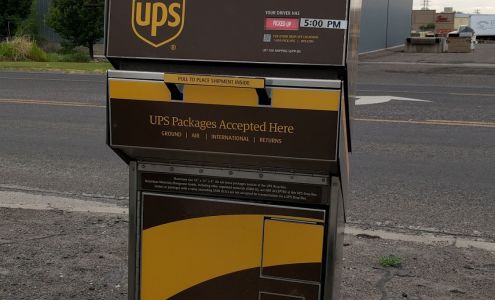 UPS Drop Box
