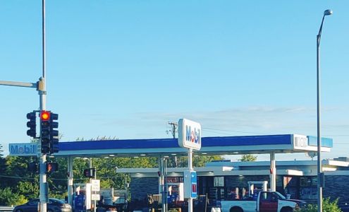 Mobil North Chicago