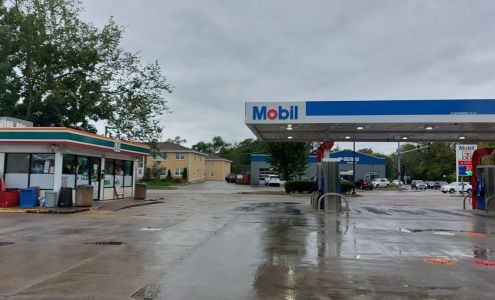 Mobil Morton Grove