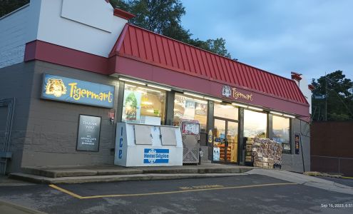 Mobil Willow Springs