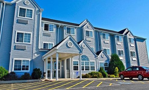 Motel 6 Sycamore, IL