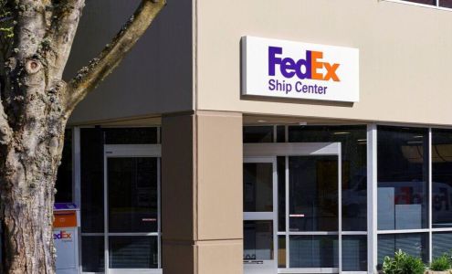 FedEx Ship Center