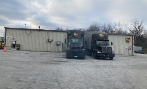 Ups Freight Drop Lot