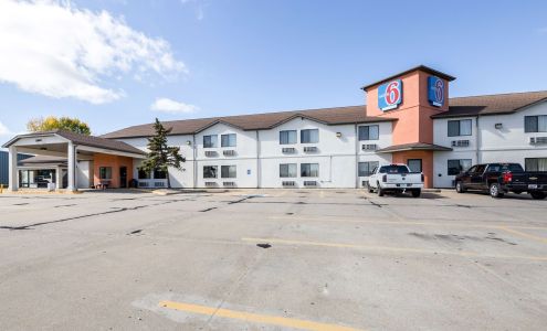 Motel 6 Waterloo, IA