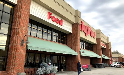 Hy-Vee Grocery Store