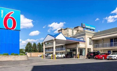 Motel 6 Elizabeth, NJ - Newark Liberty Intl Airport