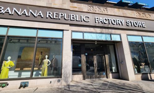 Banana Republic Factory Store