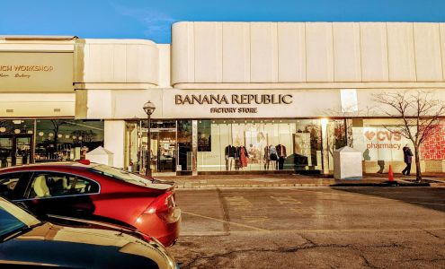 Banana Republic Factory Store