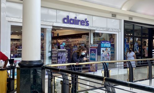 Claire's