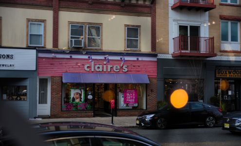 Claire's