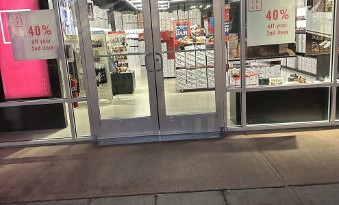 ALDO Outlet Tinton Falls