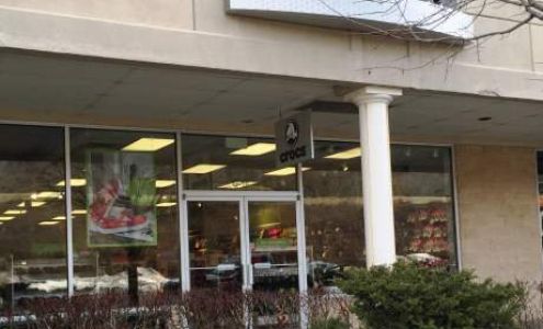 Crocs at The Crossings Outlet Tannersville