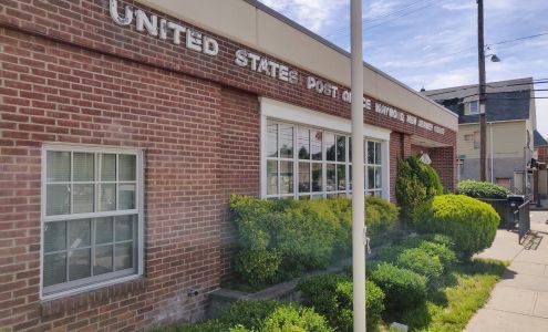 United States Postal Service Maywood