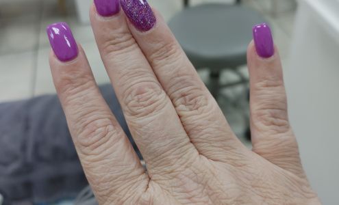 Regal Nails, Salon & Spa