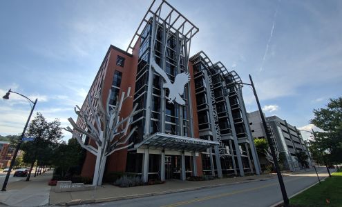 American Eagle Corporate Office