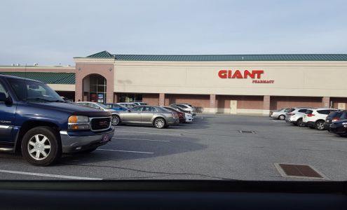 GIANT