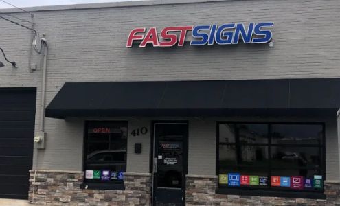 FASTSIGNS