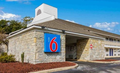 Motel 6 Dayton, OH - Englewood